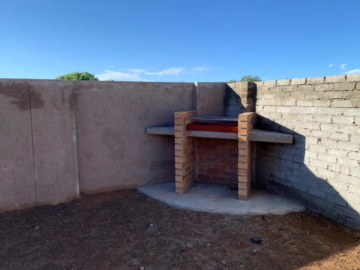 Elephant House, 2 Bedroom House, Next To Pilanesberg And Sun City Mogwase Exterior photo